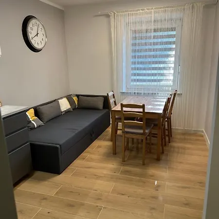 Apartment Gromadzka 11 - Comfy By Jso *